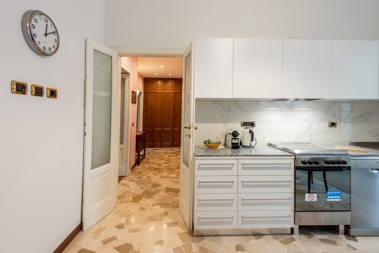 Elegante Casa Liberty Apartment Milano Ngoại thất bức ảnh